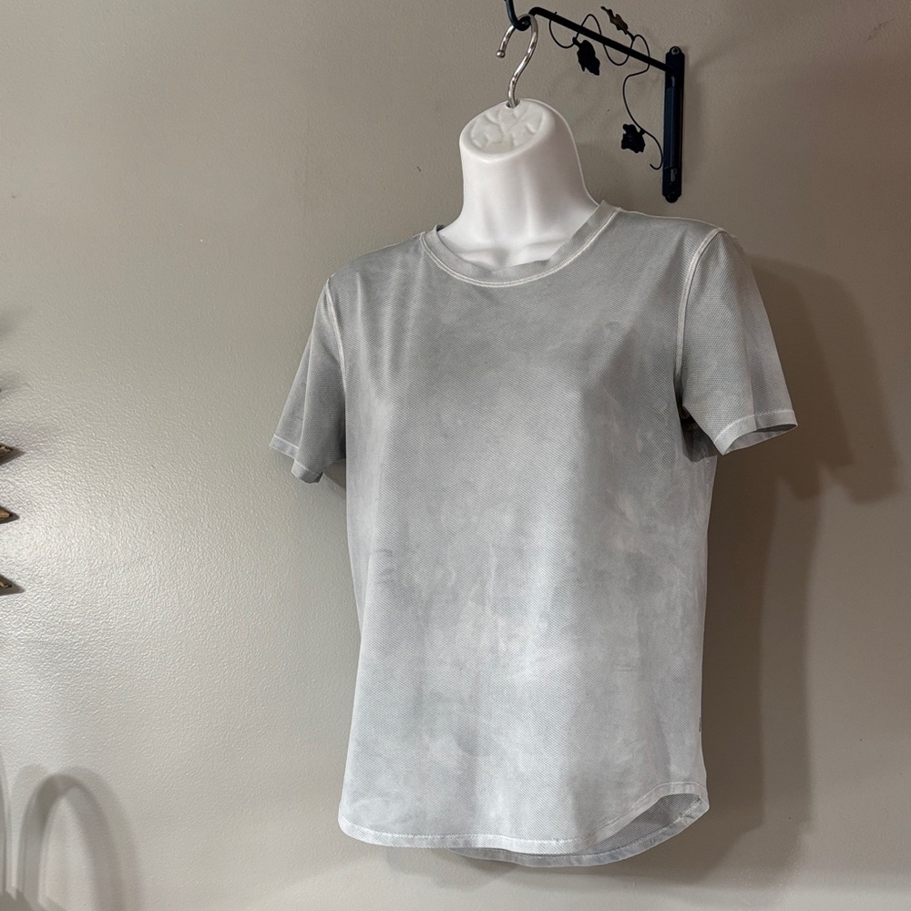 Lululemon Running And Training Reflective Shirt
